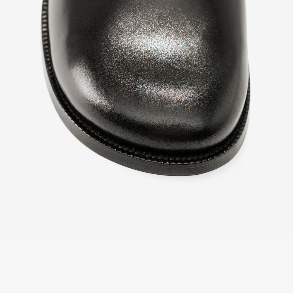 Tomás Sullivent - Whitman, Mr. Black