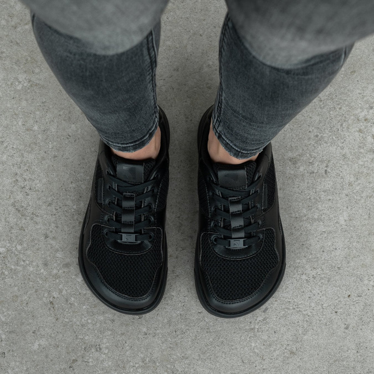 Zing Fresh Barefoot Sneakers Barebarics Sort