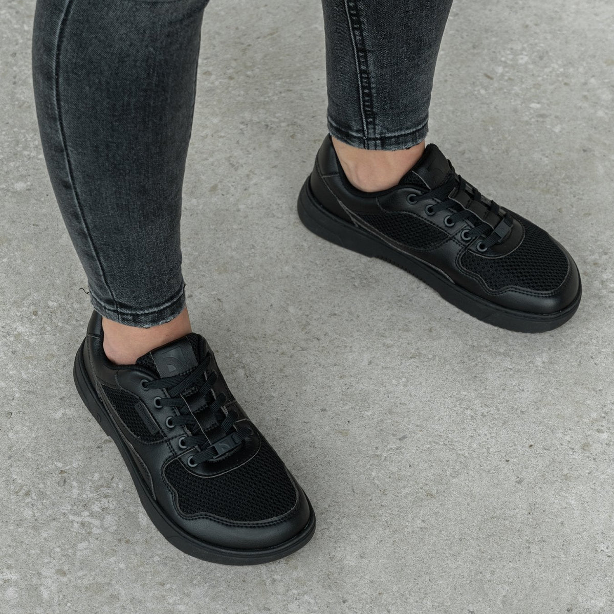 Zing Fresh Barefoot Sneakers Barebarics Sort